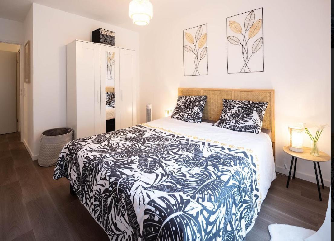 Sejour Unique A Pierrefitte Apartment Ngoại thất bức ảnh